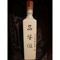 品鉴级，珍藏酒，白酒瓶，老酒瓶_