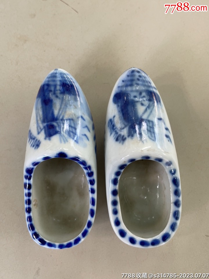 青花小瓷鞋一对合拍全美品
