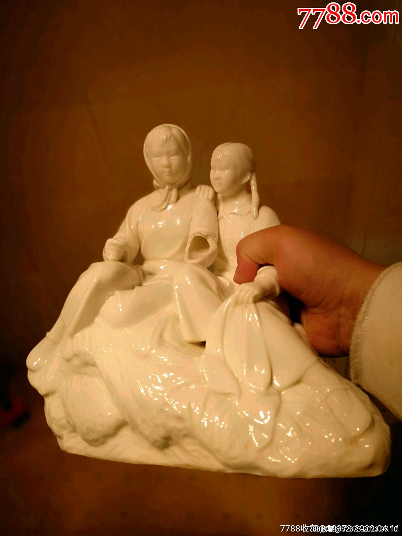 德化瓷塑大師蘇勤明的《豐收》，曾被當(dāng)國禮_價(jià)格200000元【特級鬲123】_第1張_