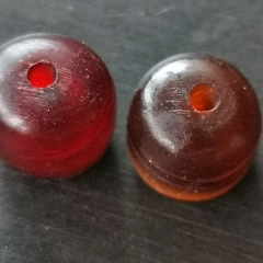 舊藏牛角小桶子（二顆）_