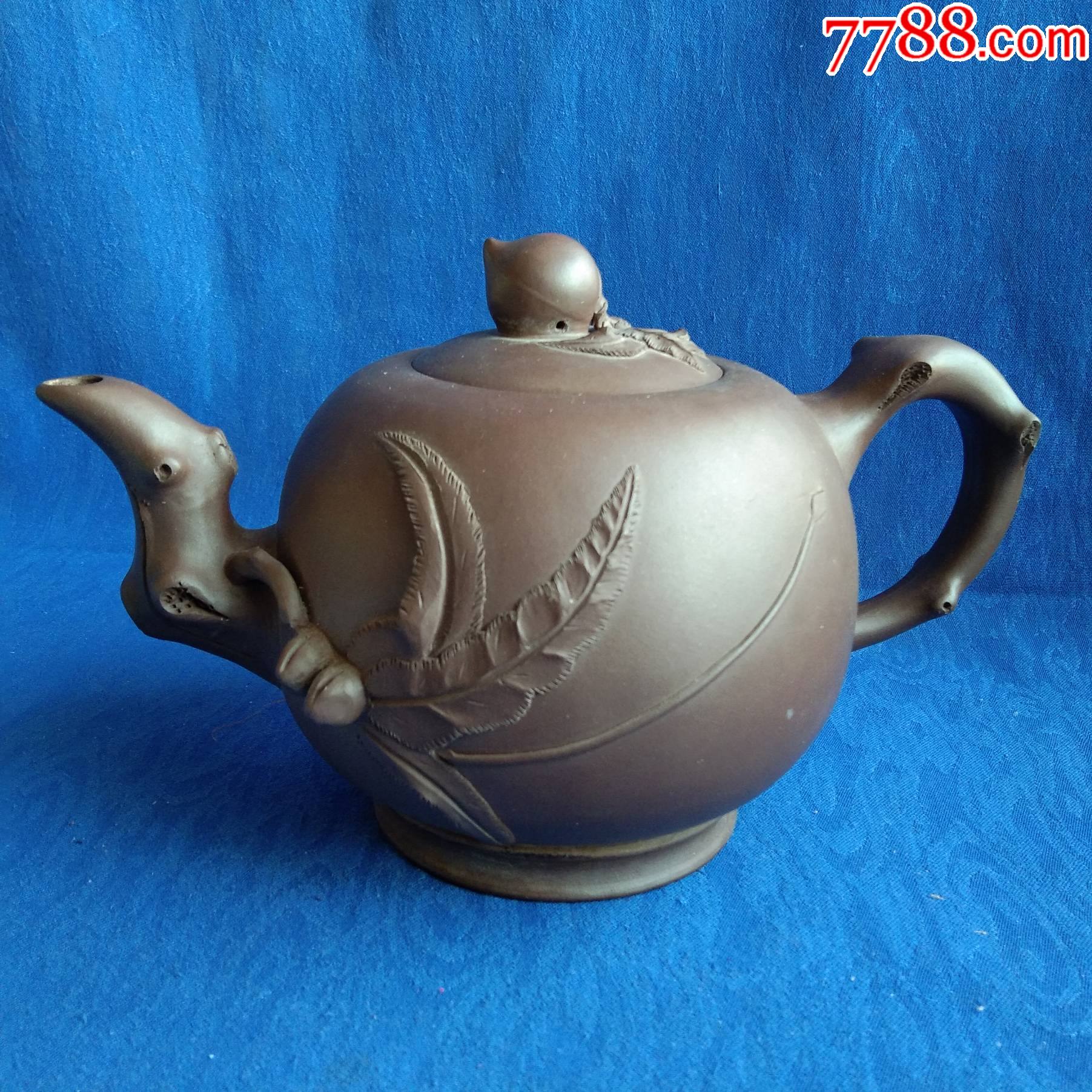 制壶名家朱新亚紫砂壶寿桃纹饰雕刻精致寓意吉祥器形饱满古朴典雅书法