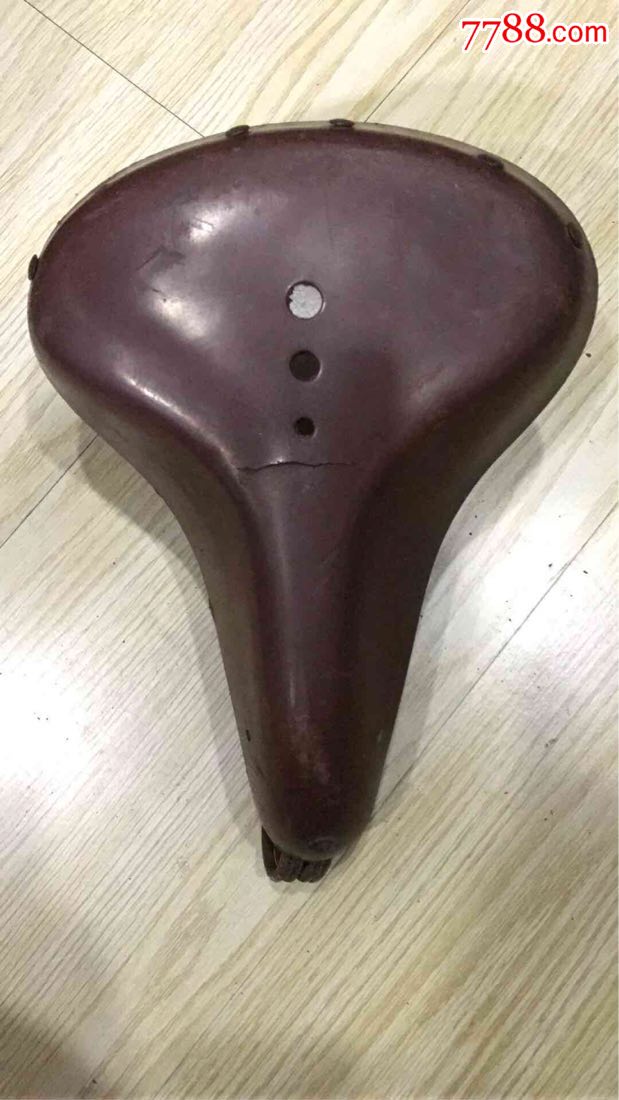 老车座子,大二八拆车件