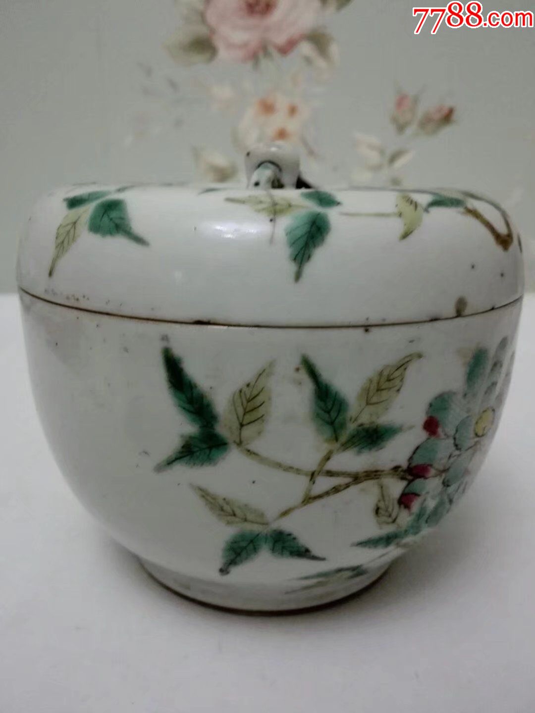 民国早起名家罗永发作细路粉彩国色天香纹盖罐原配