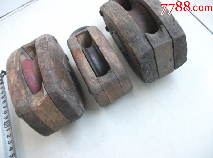 二手船用木滑轮,中间轮子是金属的,外框是木头的12104