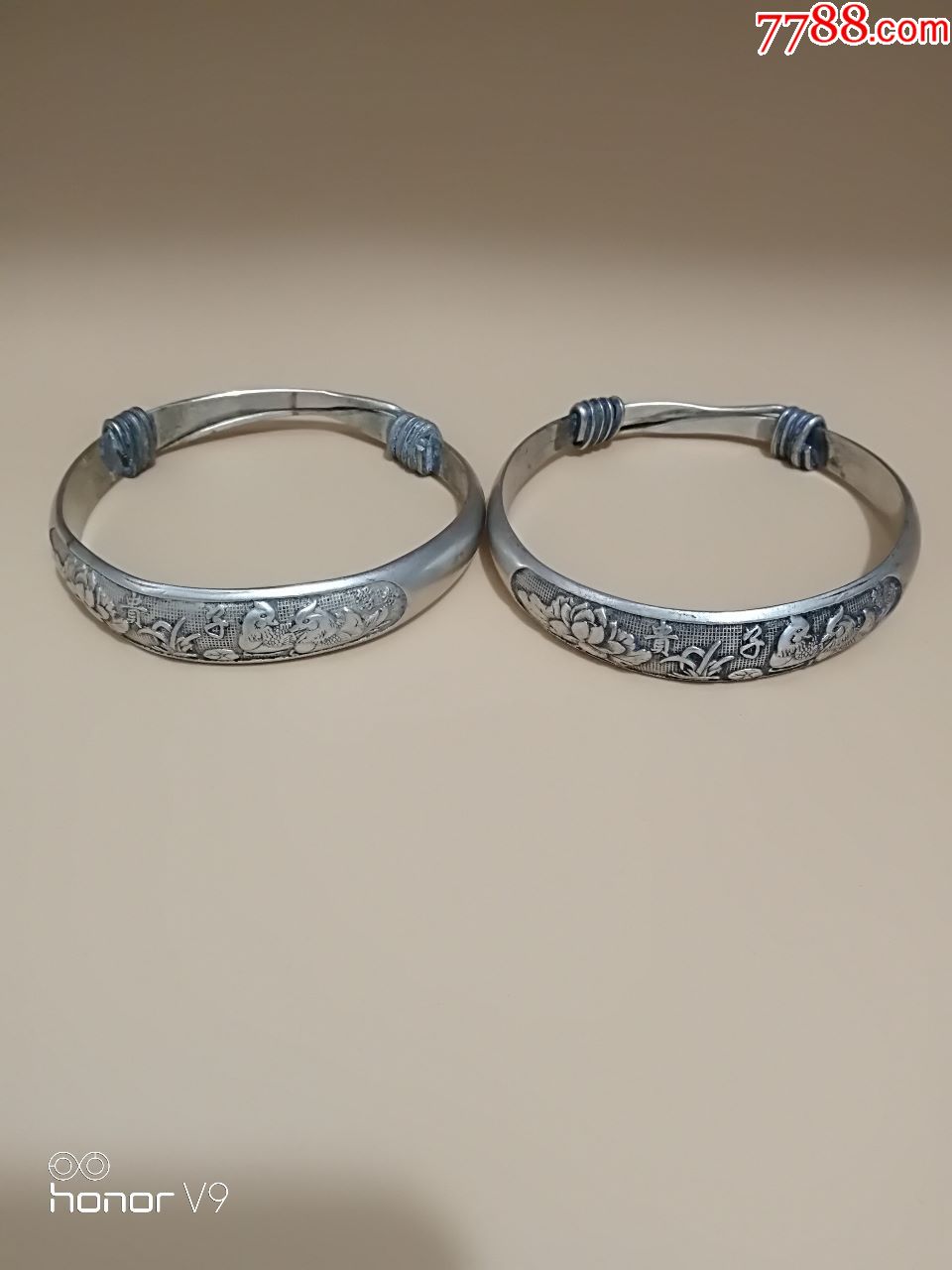 老银镯子一对(鸳鸯戏水)