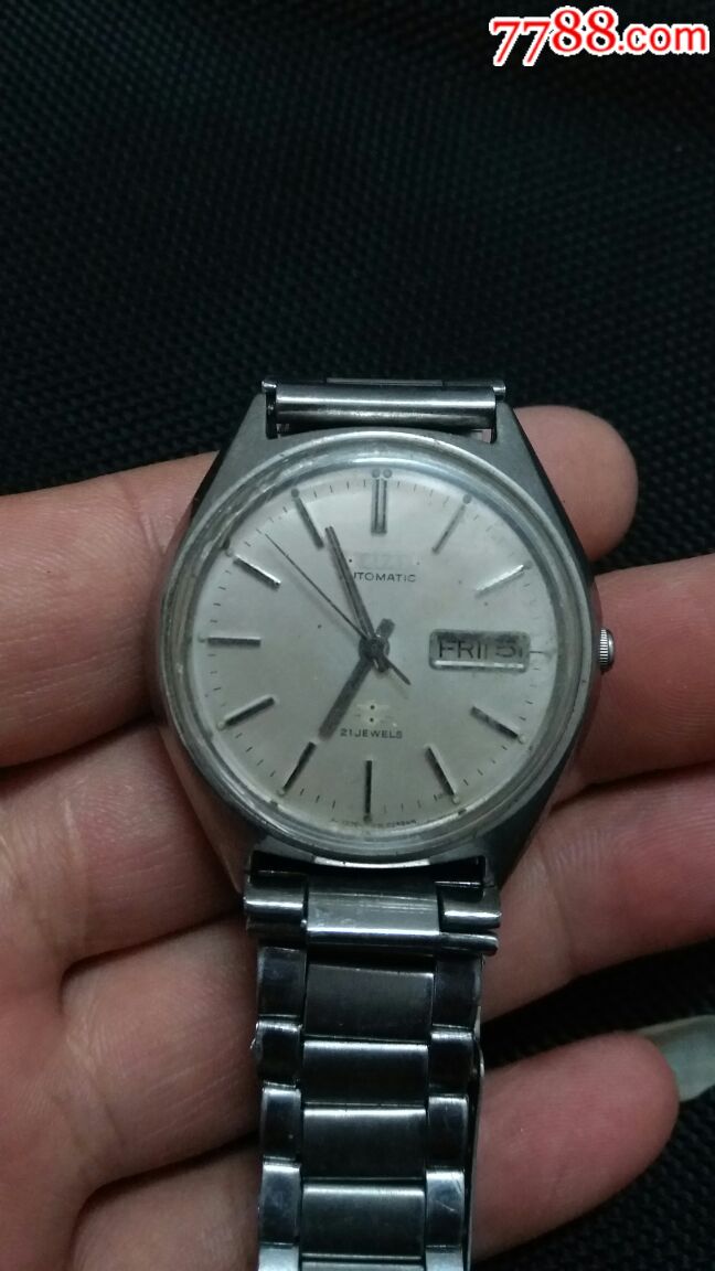 西铁城8200机芯型号,全自动机械男表,双历