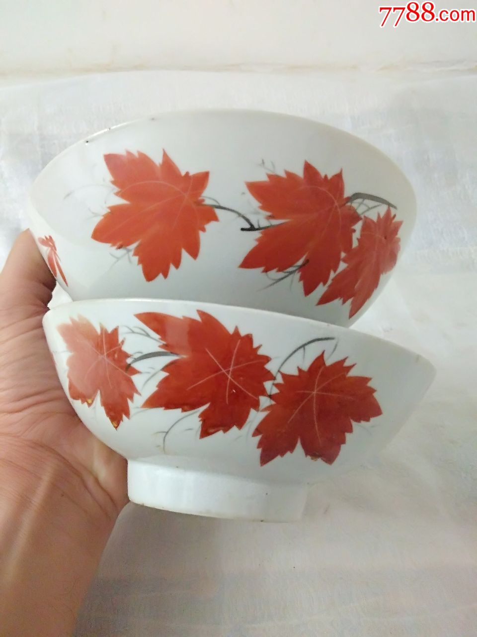 2032民国方永兴出品枫叶纹粉彩碗2个