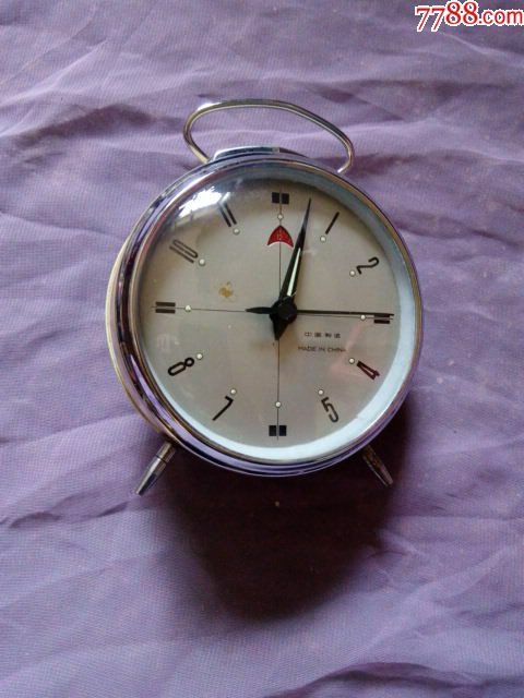 夜光金鸡牌闹钟