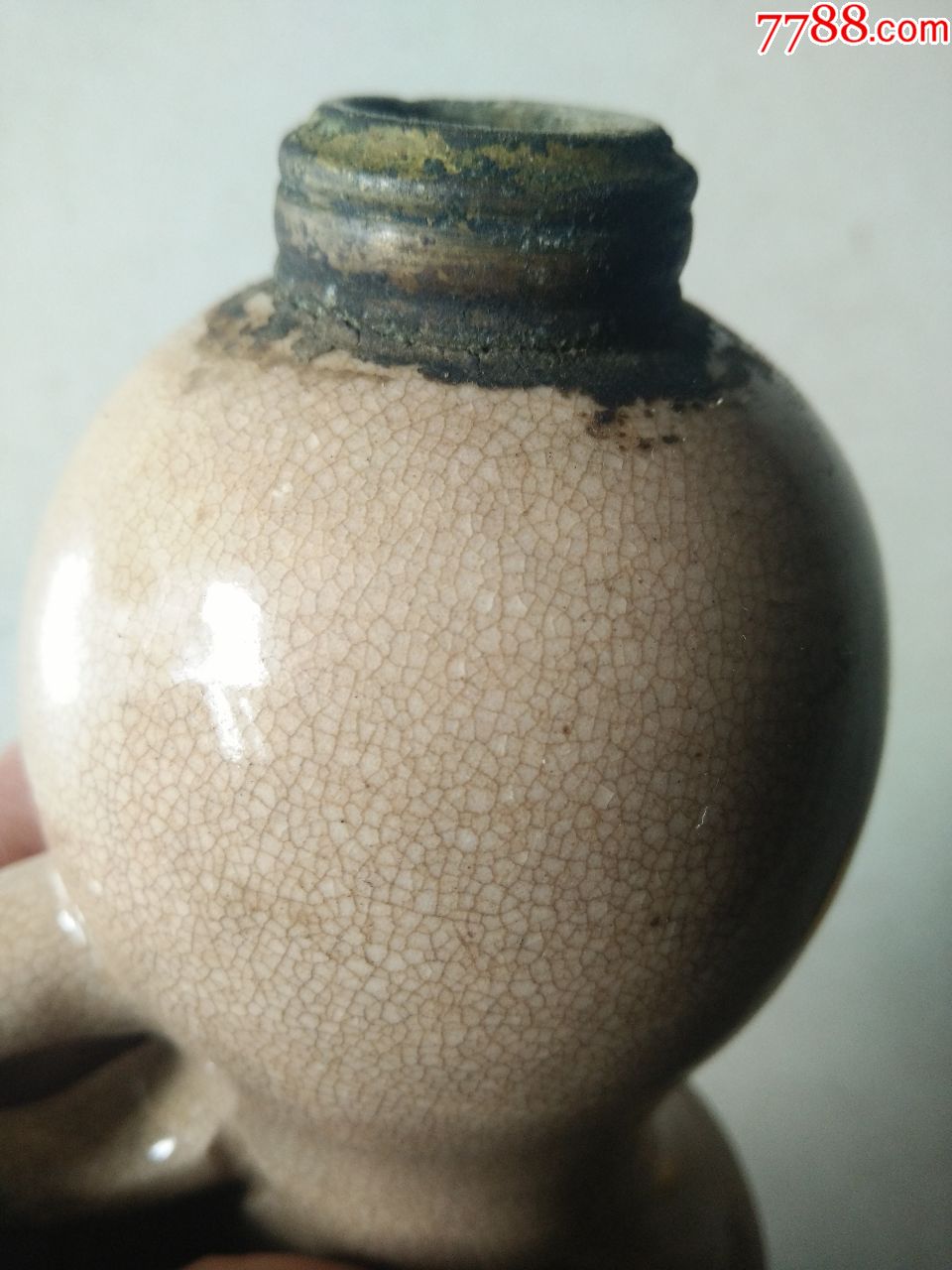 清中期哥窑油灯