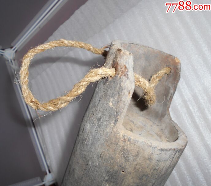 中华民国二十八年制,民国提水竹筒瓶