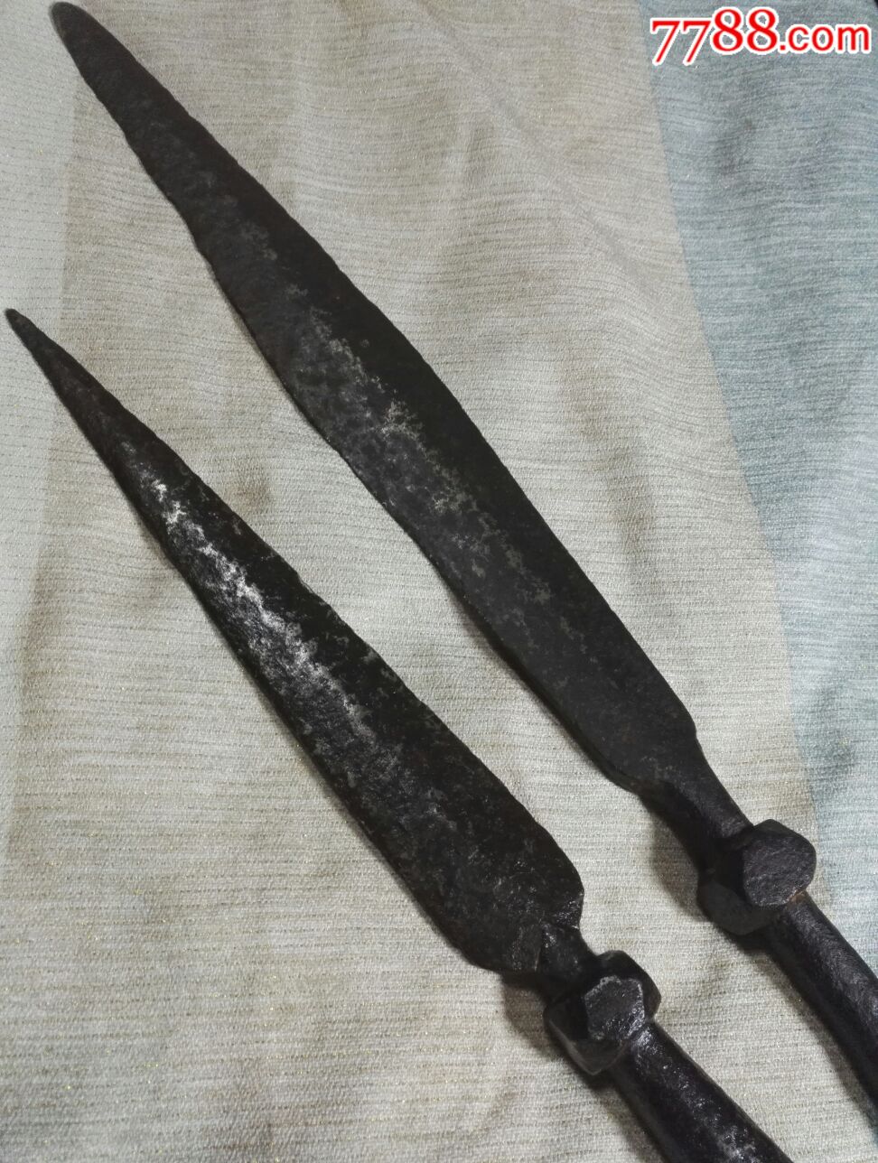 两把清代铁枪