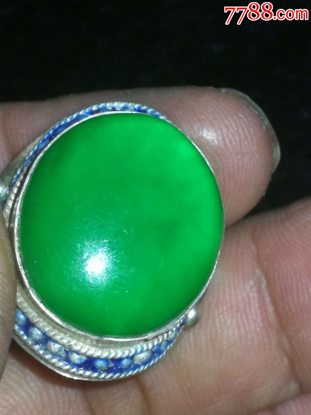 清代翡翠戒指,银拖,品相好,包老,颜色漂亮