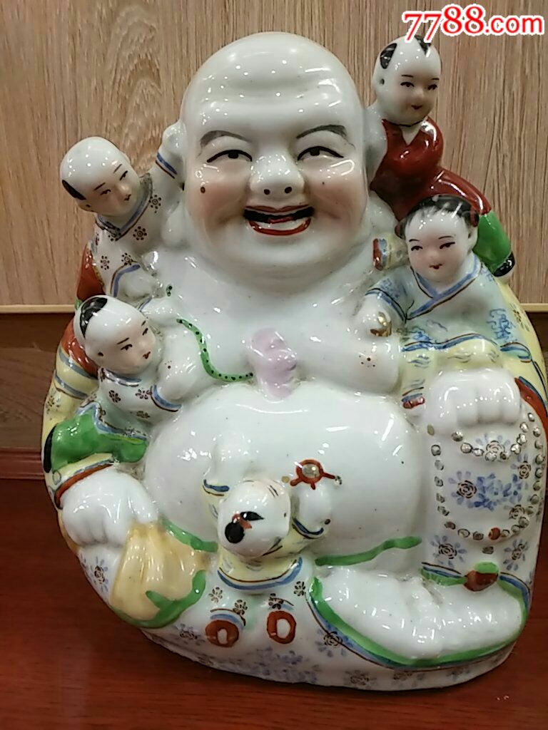 《弥啰佛笑口常开送五子》瓷摆件