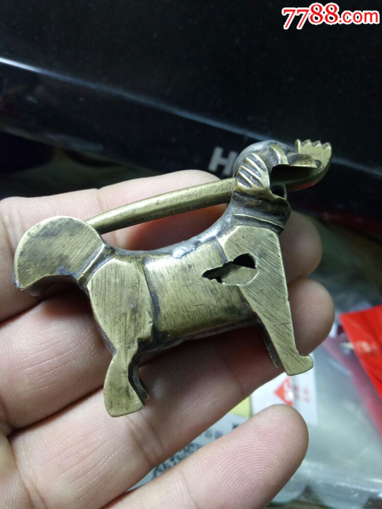 158优惠清代狗锁一把