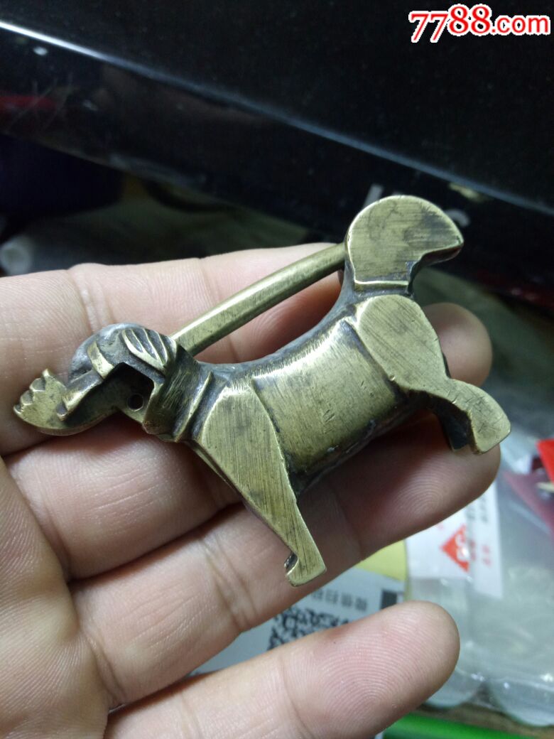 158优惠清代狗锁一把