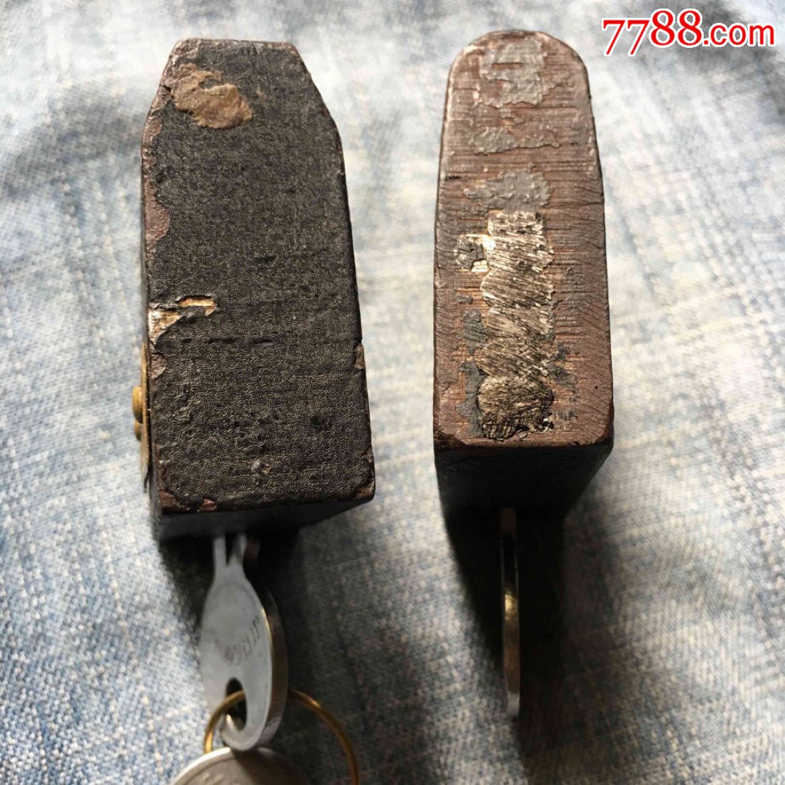 警犬牌金杯牌横开挂锁一对