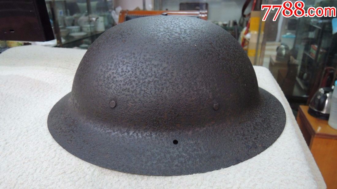 真正的民国国军飞碟盔