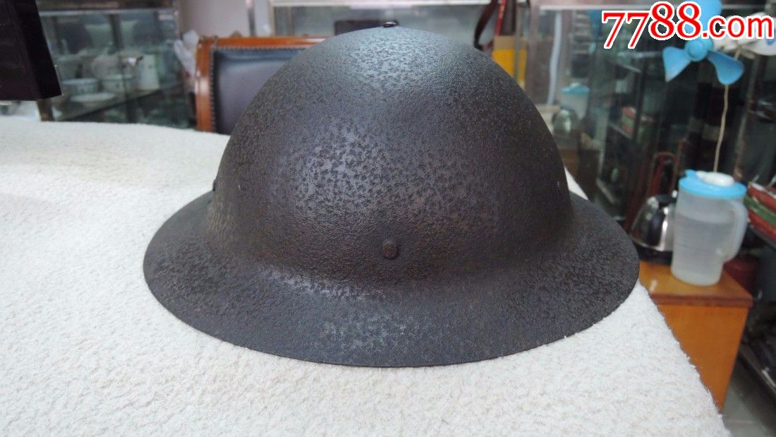 真正的民国国军飞碟盔