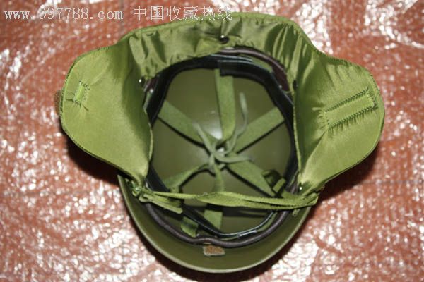65式伞兵盔图片