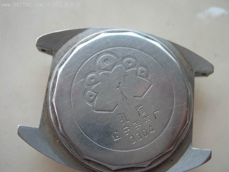 一款孔雀3304手表