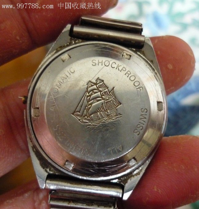 第一次见到后盖帆船的天文台牌手表