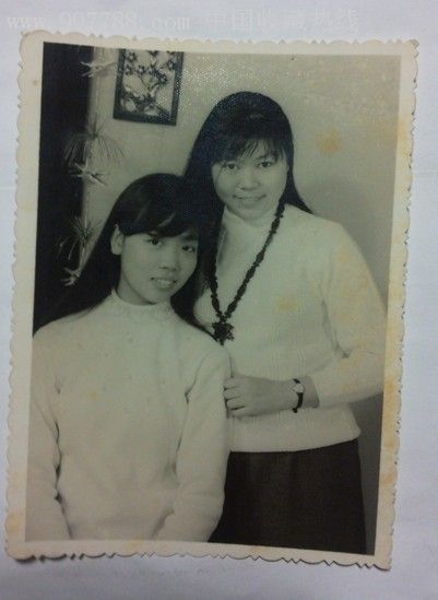 50年代老照片"青春好姐妹"