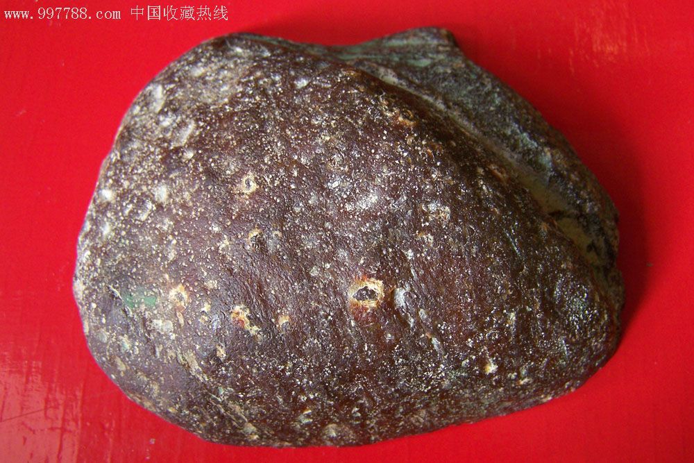 红白相间的玛瑙雨花石——《神秘魔洞》