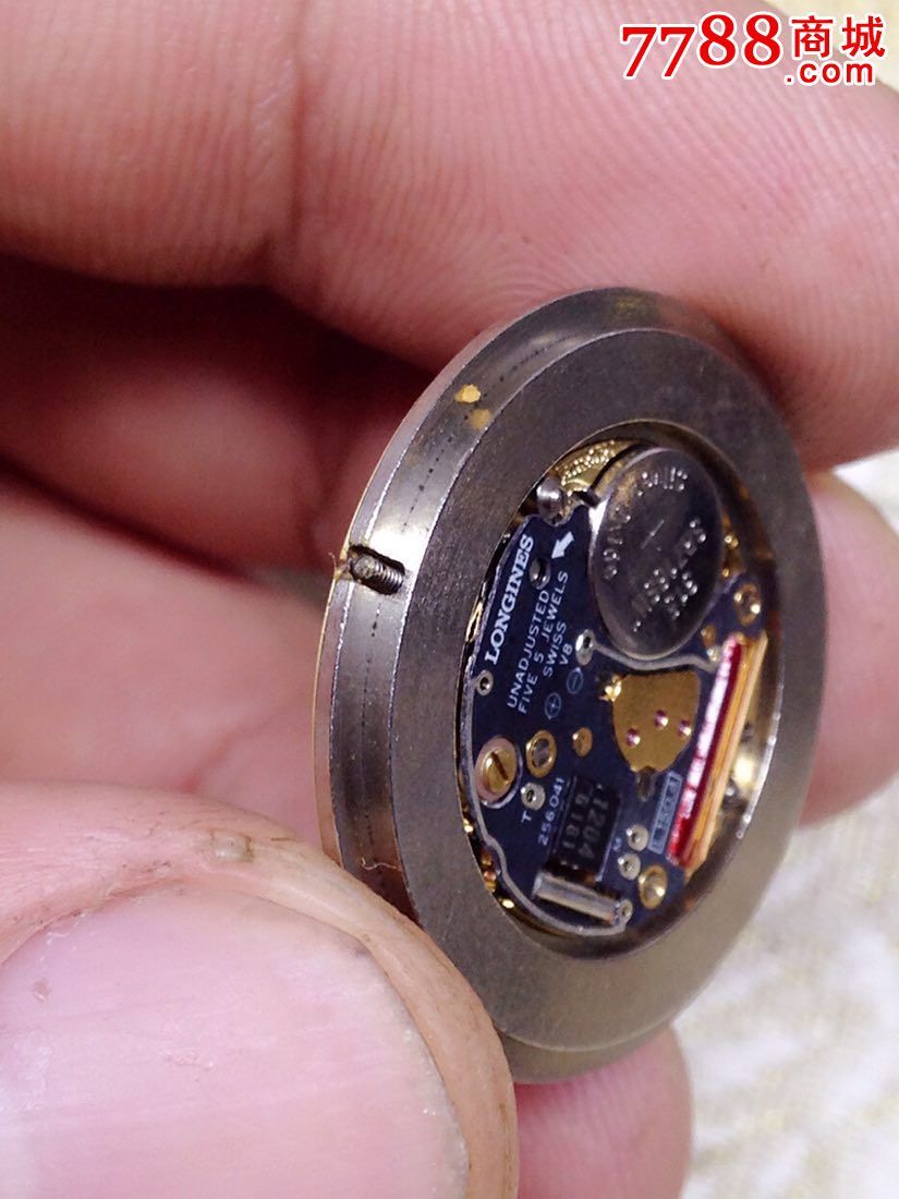 罕见品【5钻浪琴经典男士石英机芯腕表】【.赤壁珍藏】
