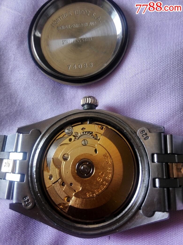 仿帝陀2836机芯光亮表带有18k字样