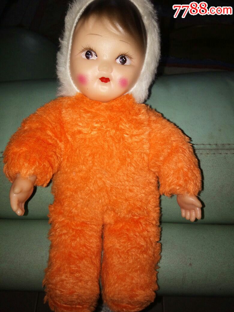 红脸蛋美品娃娃