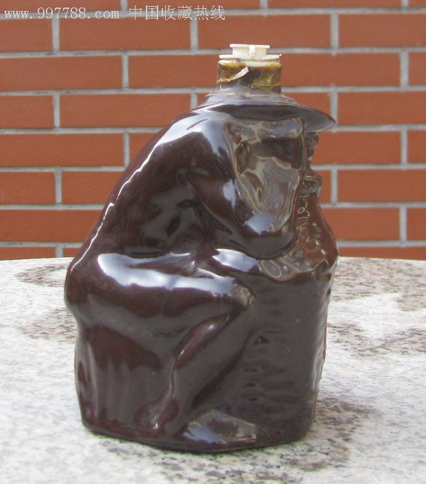 空酒瓶人物造型