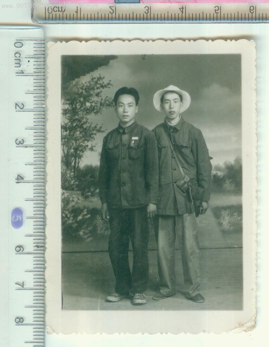 六十年代大学生合影