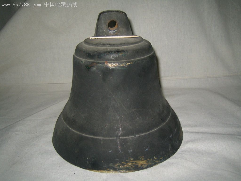 清代:平安钟1件.纯铜5千6百克