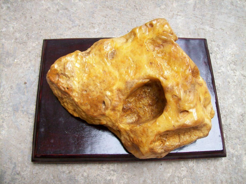 黄蜡玉:"金窝窝"