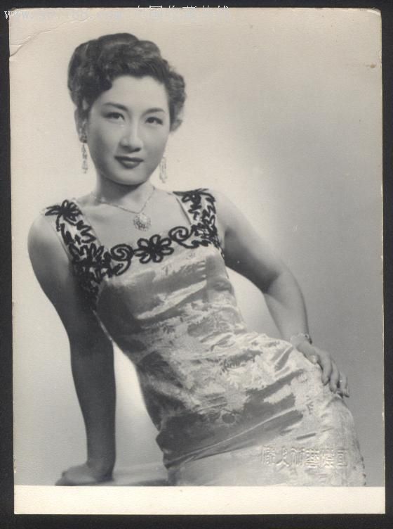 早期影星周曼华原版照