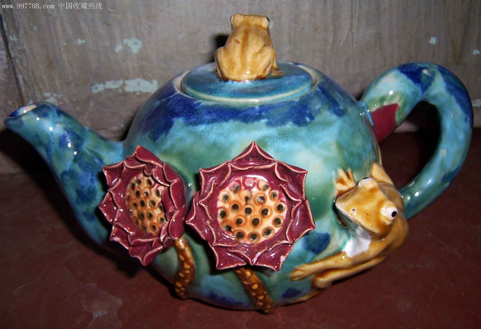 青蛙荷花彩绘茶壶