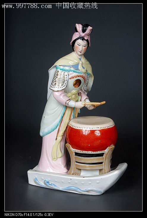 名家吴为胜作品《梁红玉击鼓抗金》老枫溪美术陶瓷