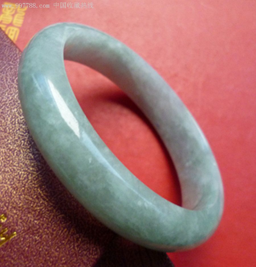 缅甸白玉手镯一件