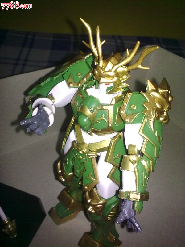 国产小白龙三国高达关羽