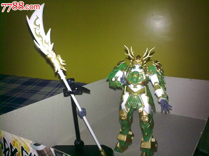 国产小白龙三国高达关羽