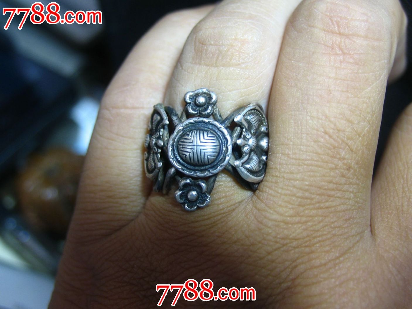 清代四连环蝙蝠捧寿老银戒指《收藏佳品》古玩古董
