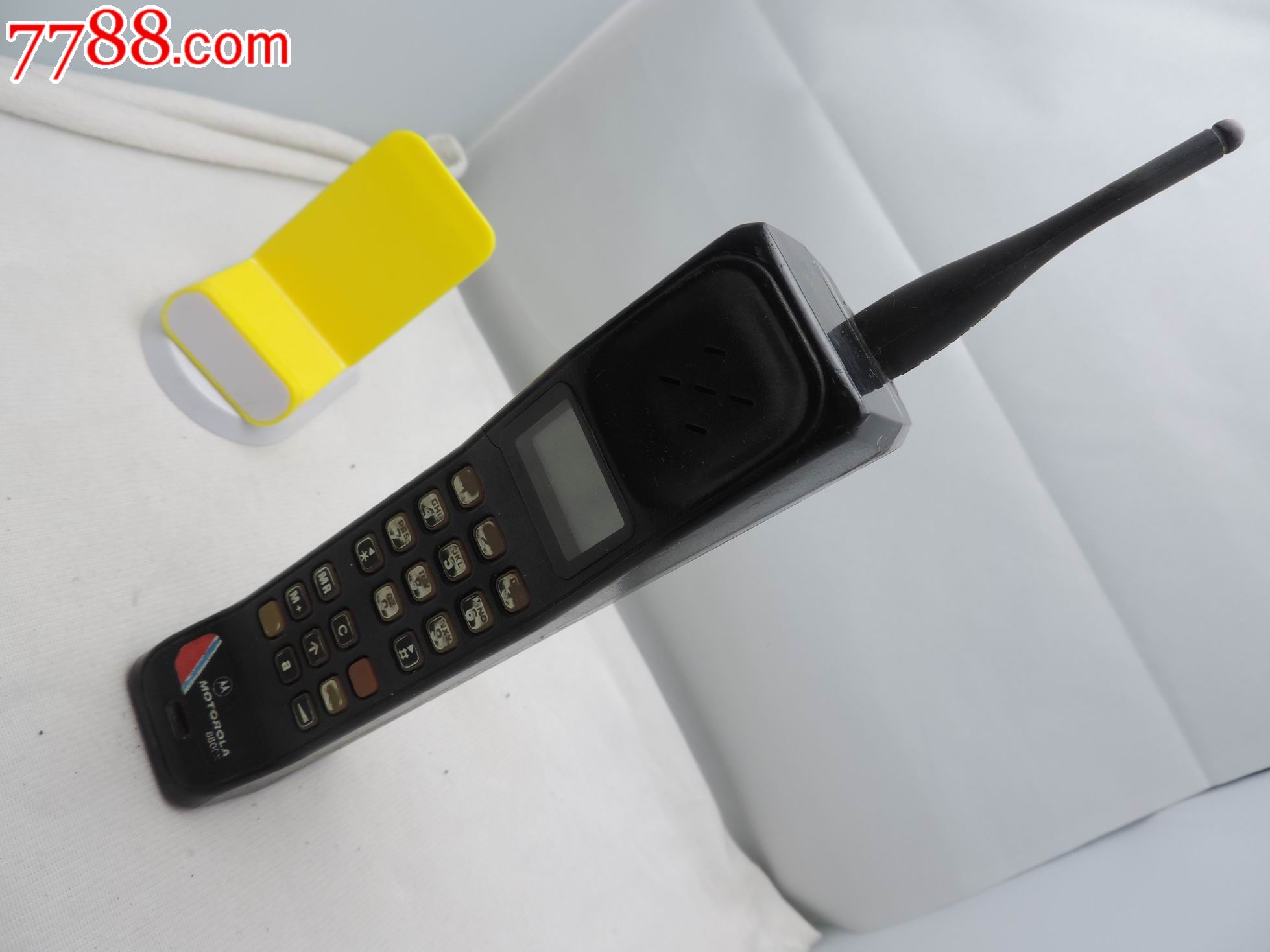 摩托罗拉大哥大现在有58个还有很多bp机