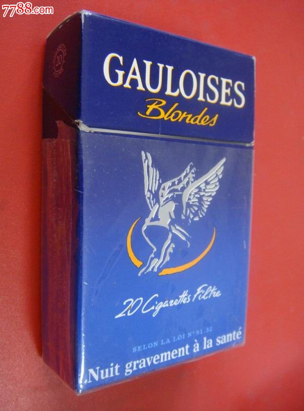早期版,法国品牌【篮高卢gauloises香烟～3d标】以货论价!少!