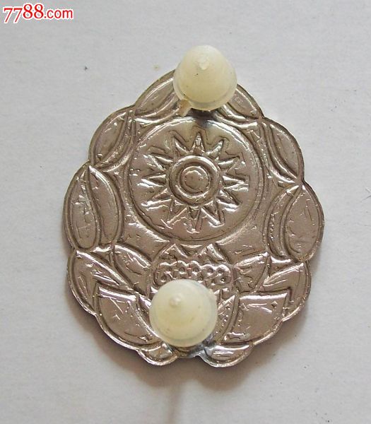 台湾宪兵老式帽徽