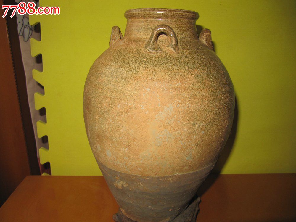 出土唐越窑四系耳青釉大罐