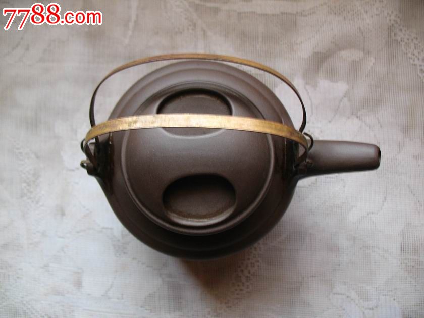 王菊仙款紫砂壶