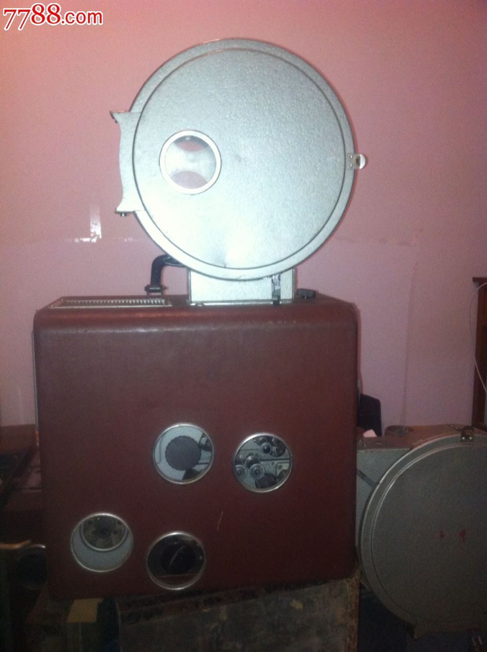 井冈山103氙灯放映机