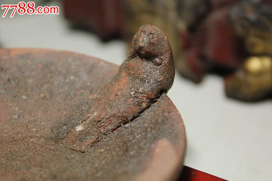 宋代.猴子钮陶制灯盏