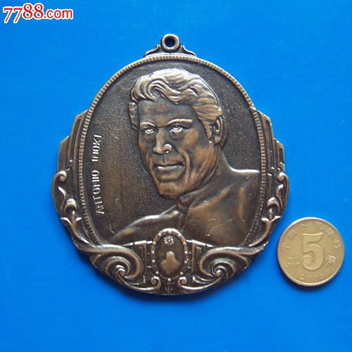 朝鲜奖章徽章勋章铜章肩章帽徽收藏朝鲜人物大铜牌保真假一赔十