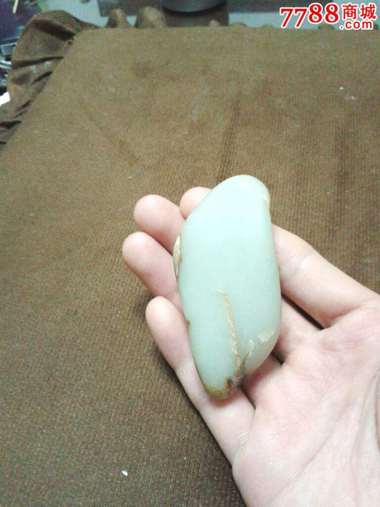 新疆和田玉青白玉籽料